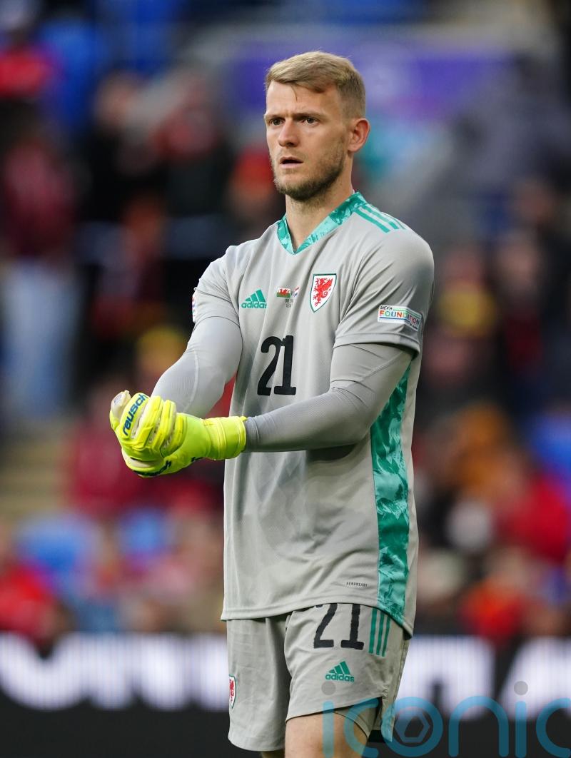 Wales goalkeeper Adam Davies signs new Sheffield United deal