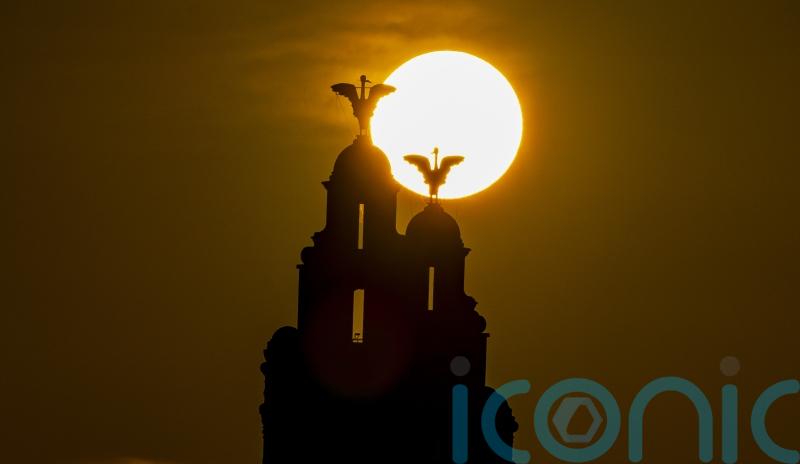 31C predicted across parts of England on Sunday ahead of record-breaking highs