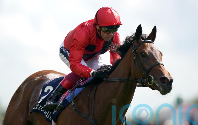 Dettori hoping fortune smiles on Emily Upjohn this weekend