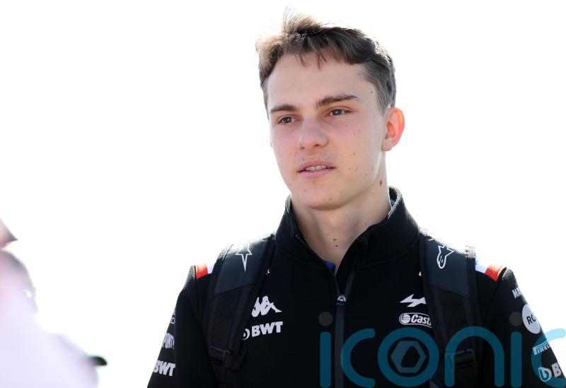Oscar Piastri denies he will replace Fernando Alonso at Alpine next season
