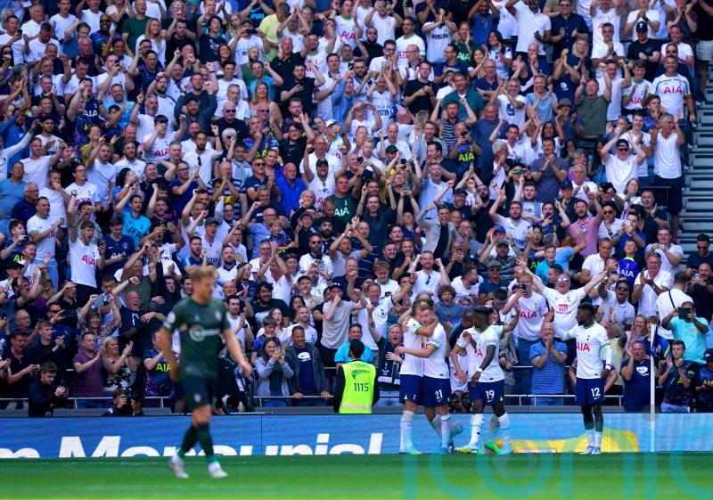 Impressive Tottenham hit back to open campaign with Southampton thrashing