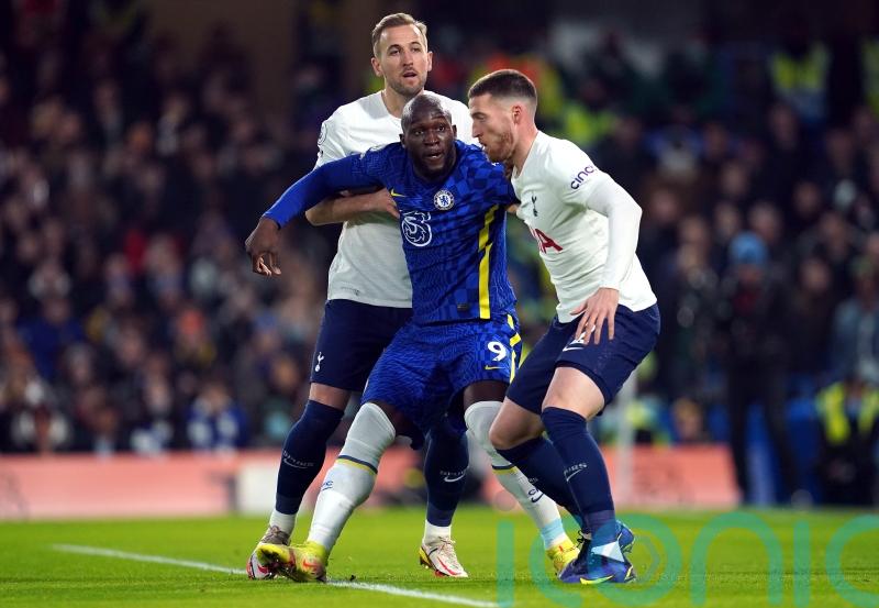 Chelsea misfit Romelu Lukaku needs to feel ‘passion’ from fans – Antonio Conte