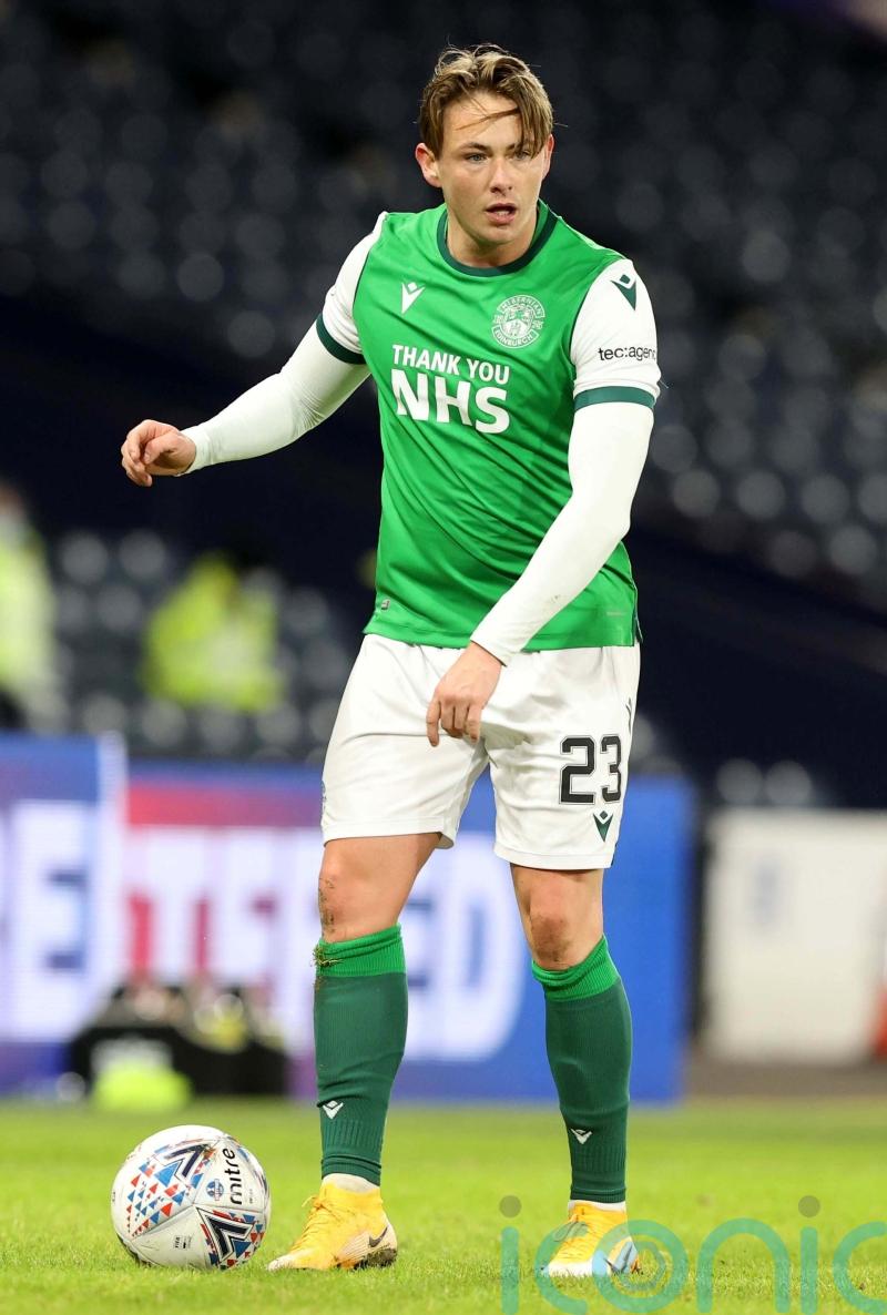 Arbroath sign former Hibernian and Celtic midfielder Scott Allan