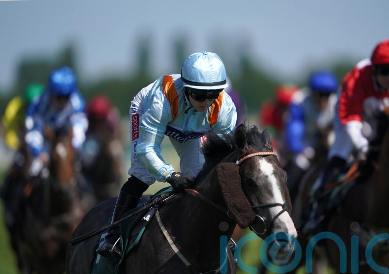 Eddie’s Boy faces Woolhampton rematch in big Newmarket sales contest