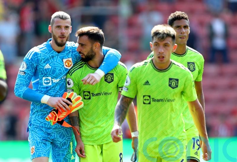 Bruno Fernandes volley maintains Manchester United revival at Southampton