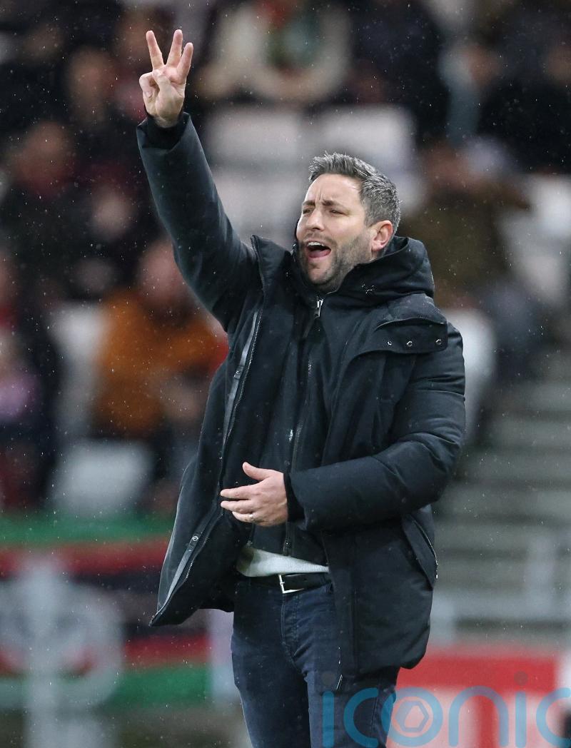 Lee Johnson demands improvement after ‘naivety’ from Hibernian subs