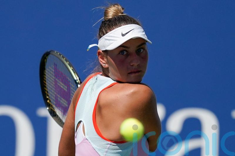 Ukraine’s Marta Kostyuk declines to shake Victoria Azarenka’s hand
