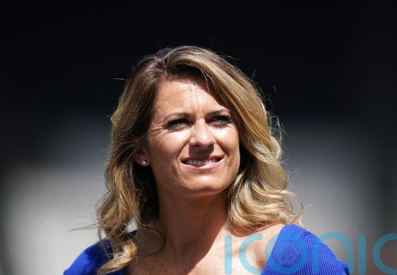 Former England international Karen Carney to lead review of women’s football