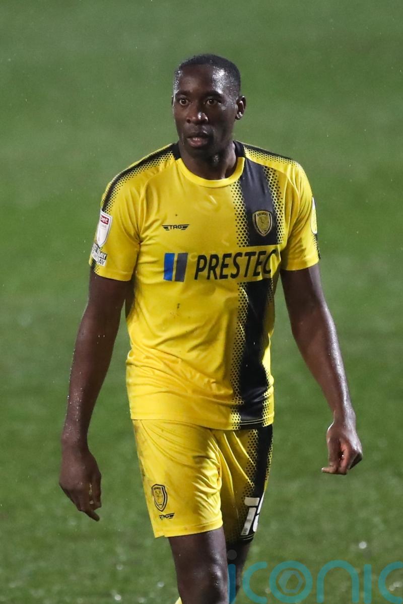 Mansfield claim first away victory after thriller at Doncaster