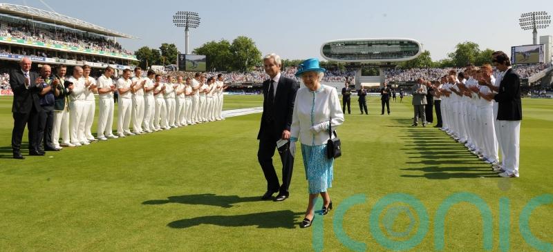 No play at the Oval on Friday as cricket remembers the Queen