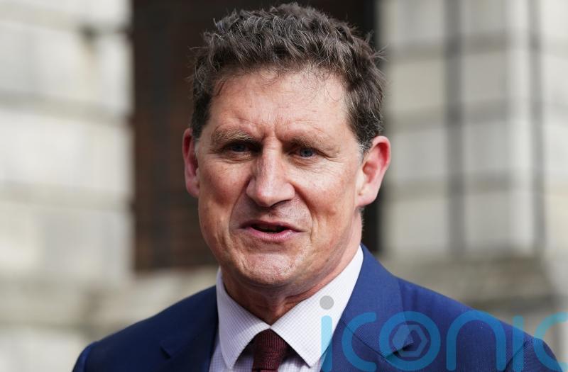 Environment Minister rules out price caps on energy charges