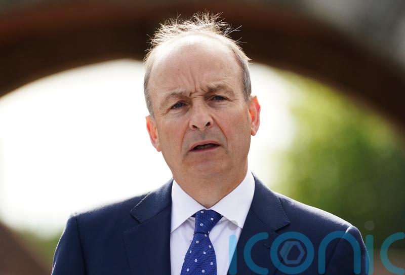 Flight carrying Irish premier to UN gathering in New York returns to Dublin