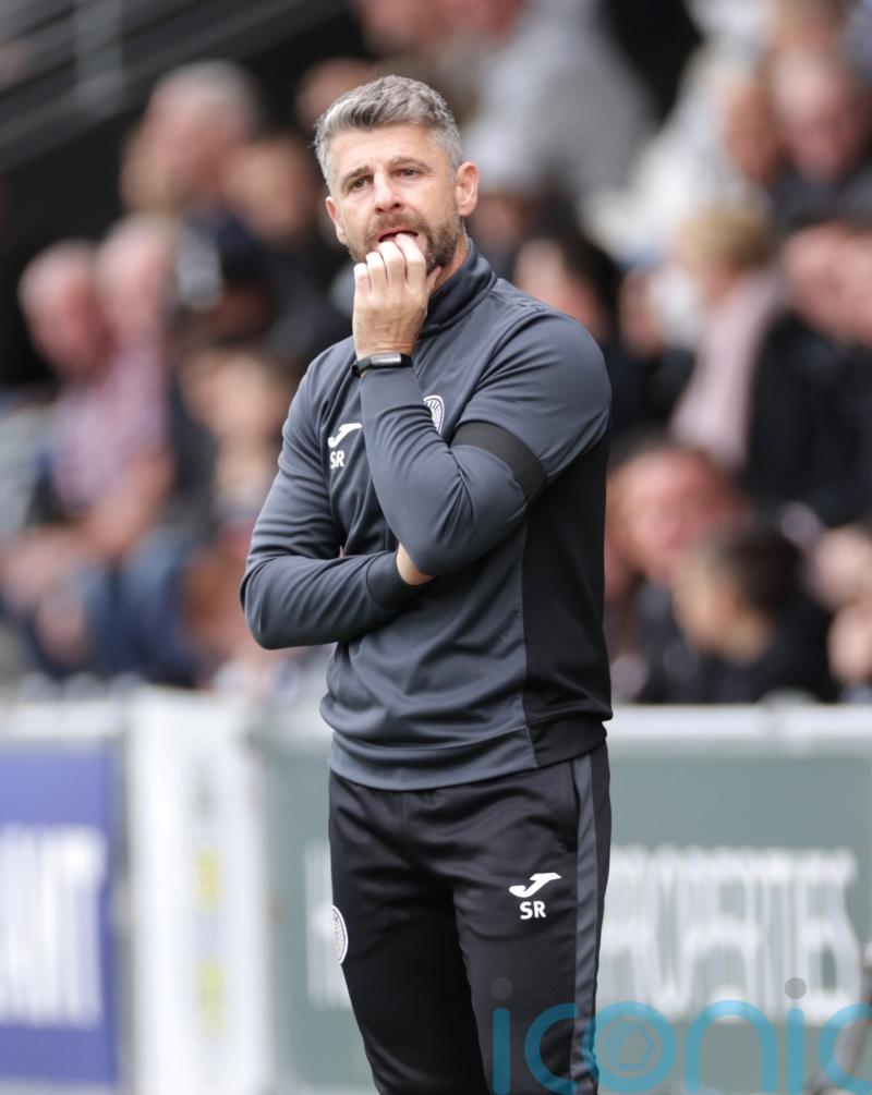 Stephen Robinson to assess St Mirren’s international players before Livi game