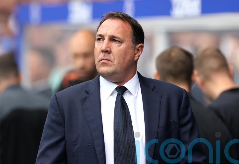 Malky Mackay may name an unchanged team for Ross County’s visit of Hibernian