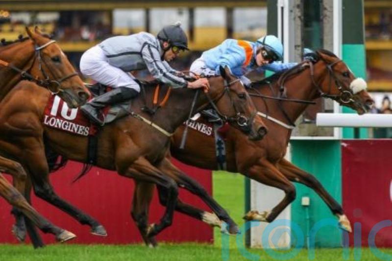 The Platinum Queen reigns in Abbaye heat