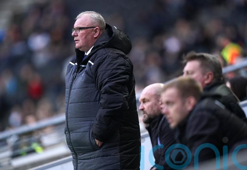 I never doubted Jordan Roberts’ quality after brace for Stevenage – Steve Evans