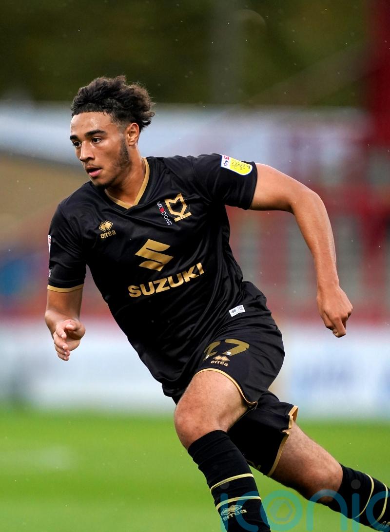 Dagenham substitute Jay Bird swoops to sink Scunthorpe