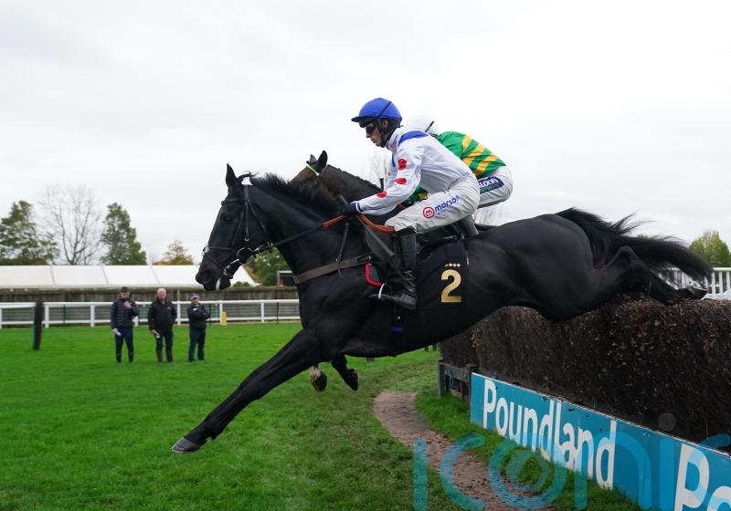 Monmiral poised to sidestep Sandown spin