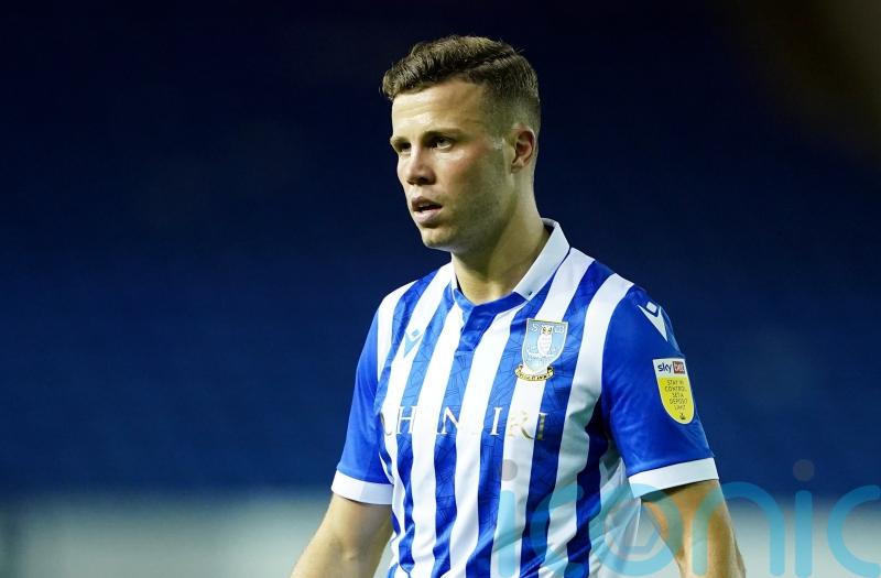 Huddersfield sign striker Florian Kamberi for remainder of season
