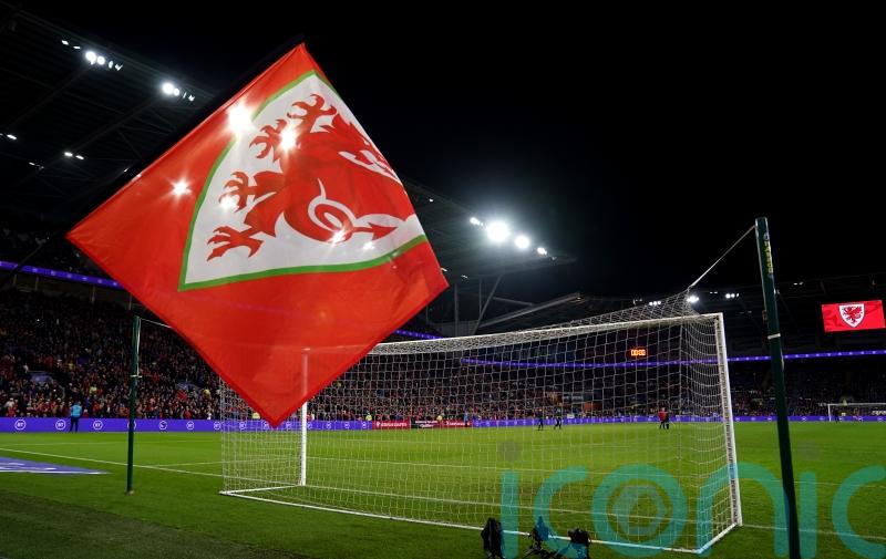 Wales’ men’s and women’s teams agree equal pay deal for international matches