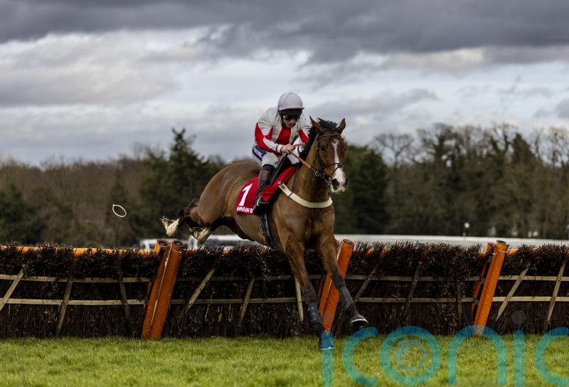 Moore fielding strong squad should Lingfield beat the freeze