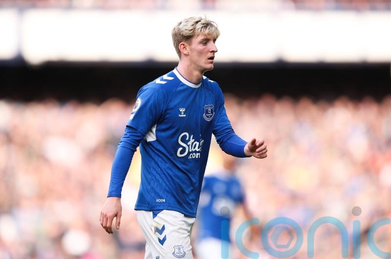 Anthony Gordon’s absence from Everton continues amongst hope for transfer