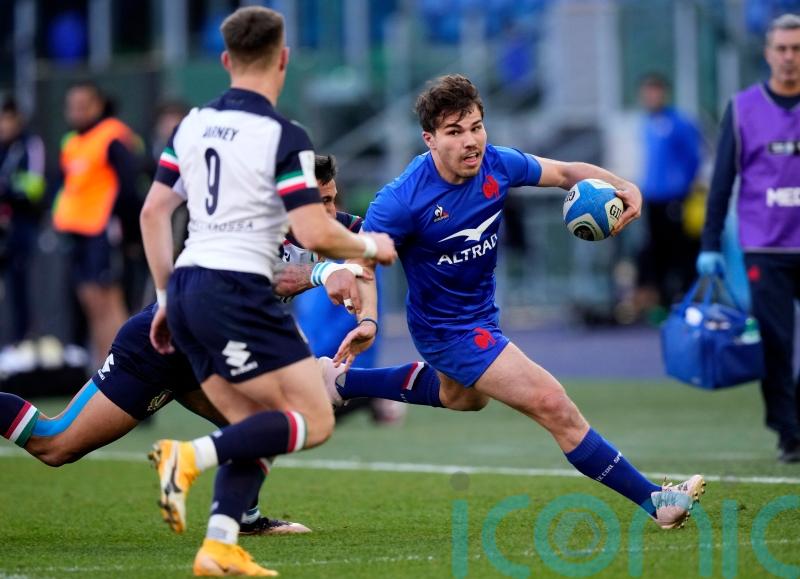 Ethan Dumortier scores try on debut as Six Nations holders France beat Italy