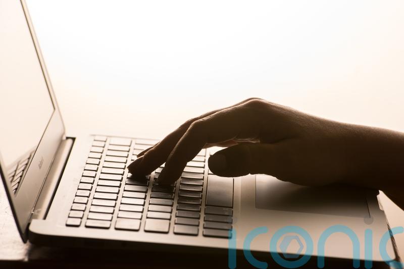 Police warn dating site users to beware of ‘predatory behaviour’