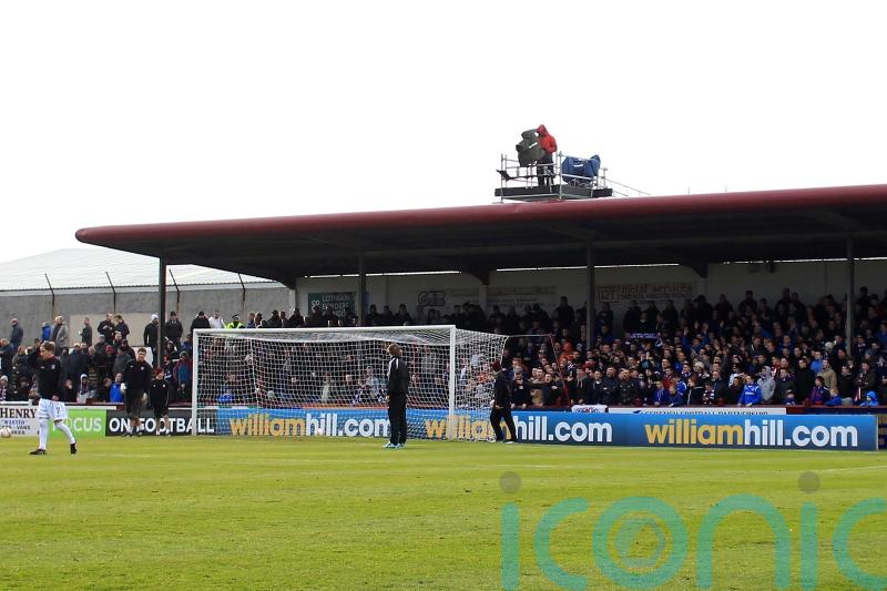 Partick Thistle dig in to hold Arbroath