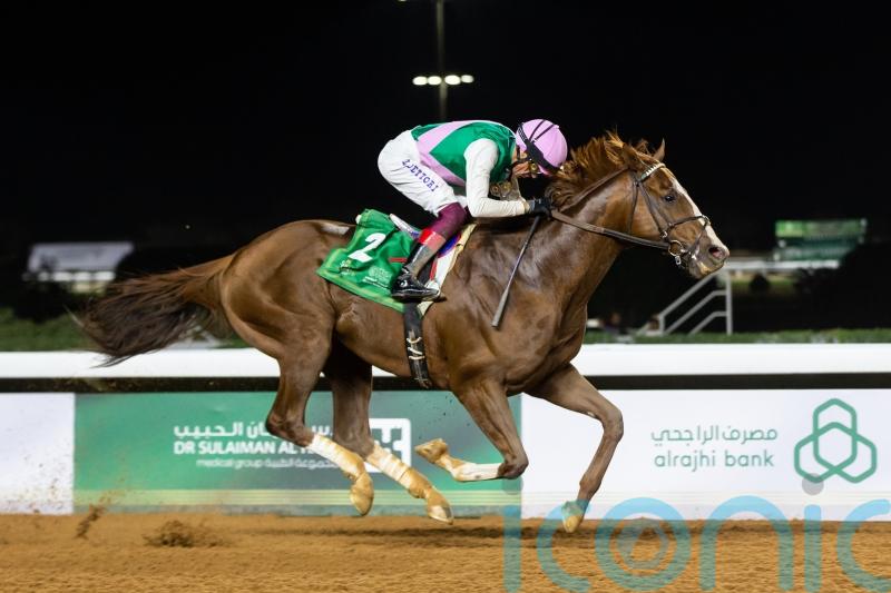 Elite Power is a special winner for Dettori in Dirt Sprint