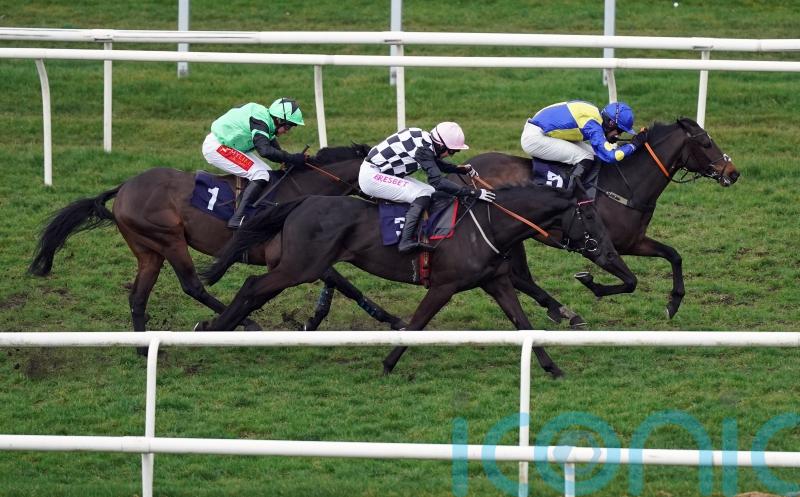 Shared firing Festival dream for Harry Derham