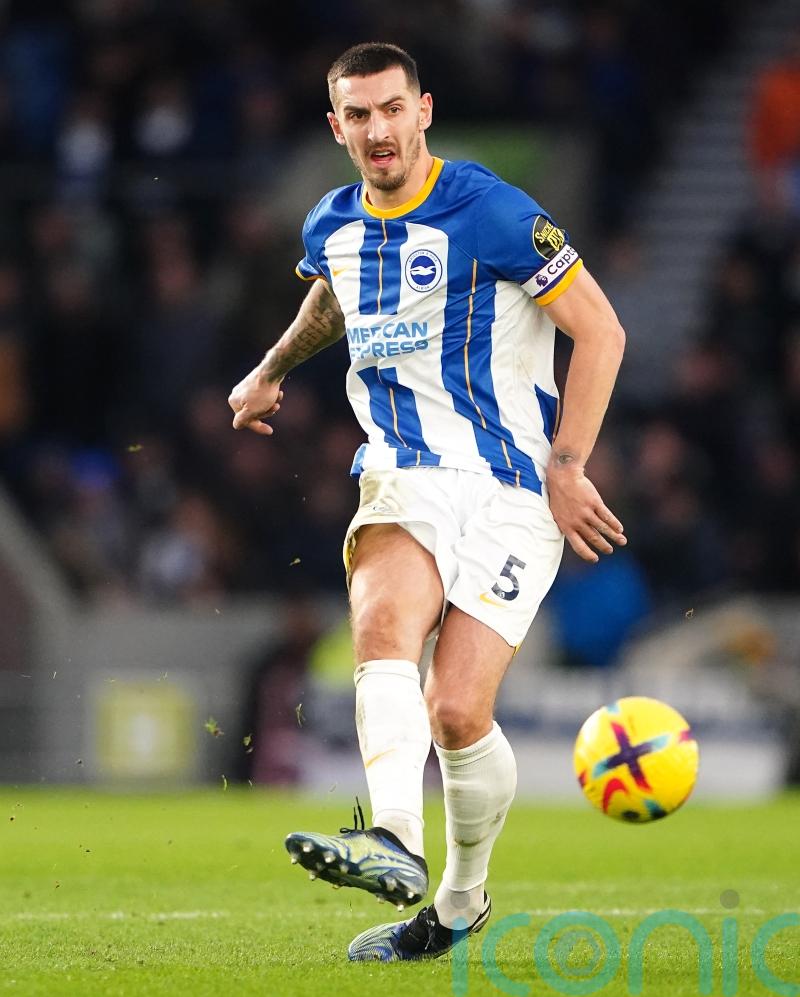Roberto De Zerbi surprised no big Premier League club has signed Lewis Dunk