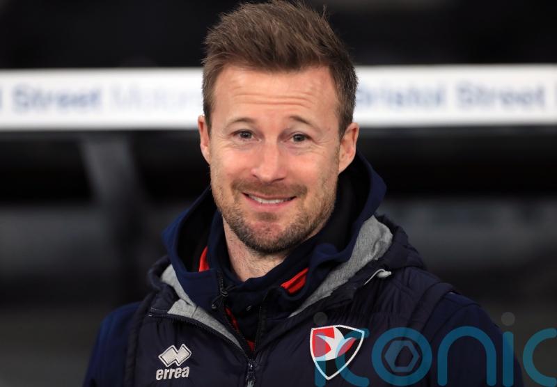 Wade Elliott: Cheltenham beaten by ‘possibly best player’ in League One at Derby