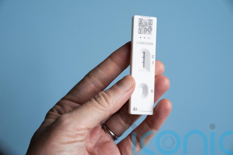 ‘Uncertain’ Covid-19 trend in much of UK though infections rise in Scotland