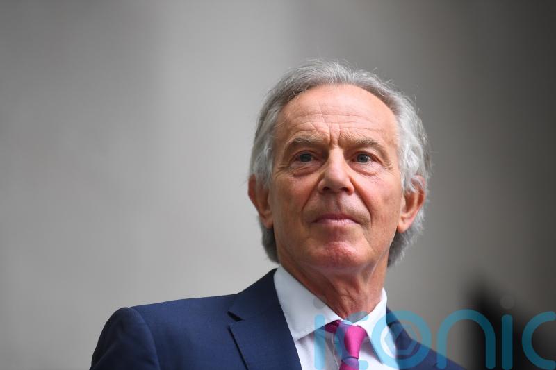 Tony Blair defends controversial on-the-runs scheme