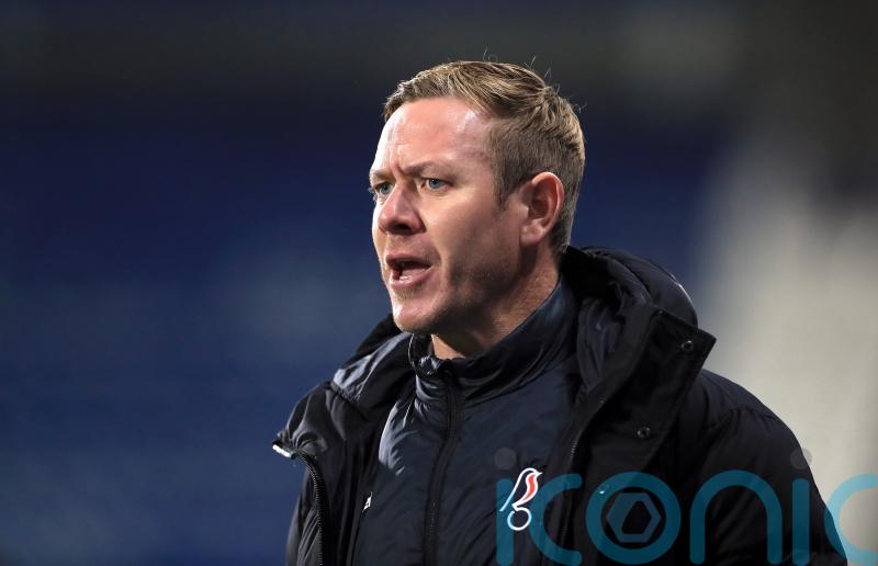 Dean Holden hails ‘outstanding’ Jes Rak-Sakyi after win over Burton