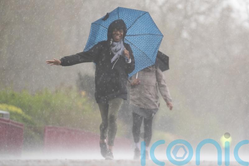 Gusts of up to 70mph set to sweep across the country