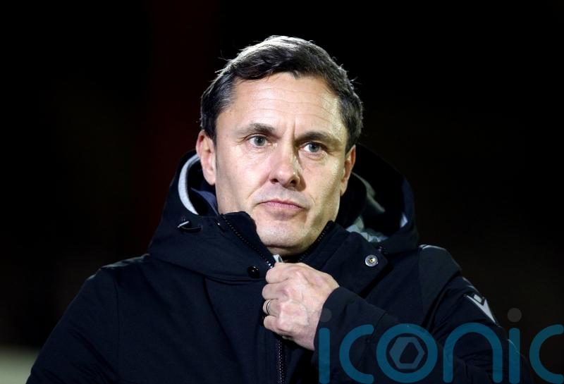 Grimsby boss Paul Hurst praises players’ attitude in Crewe win