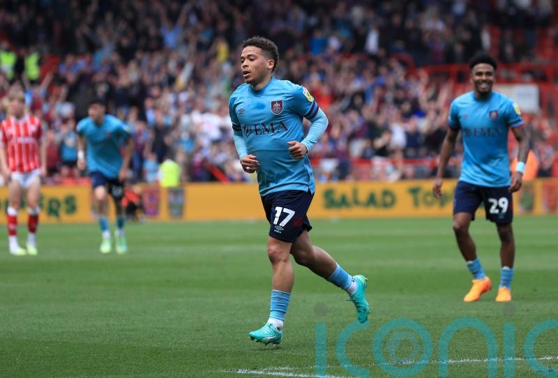 Vincent Kompany demands more of Burnley’s Manuel Benson after another great goal
