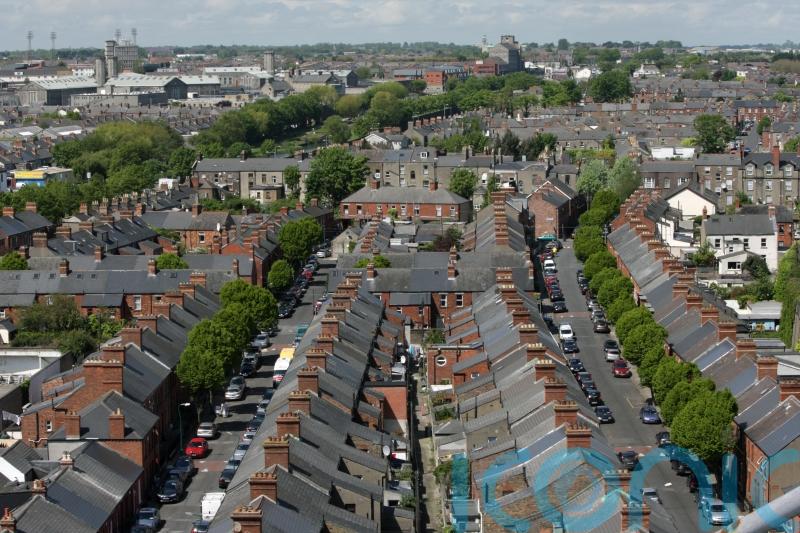 Modular housing being held up by site issues, warns state architect