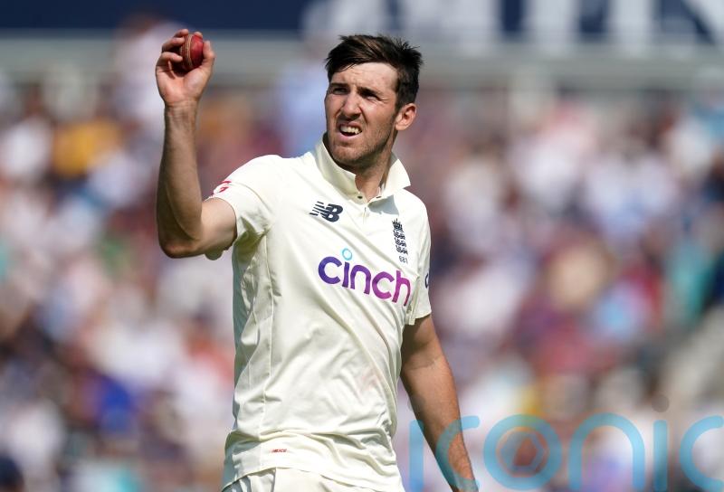 Craig Overton defends Somerset&rsquo;s non-declaration tactics in draw with Lancashire