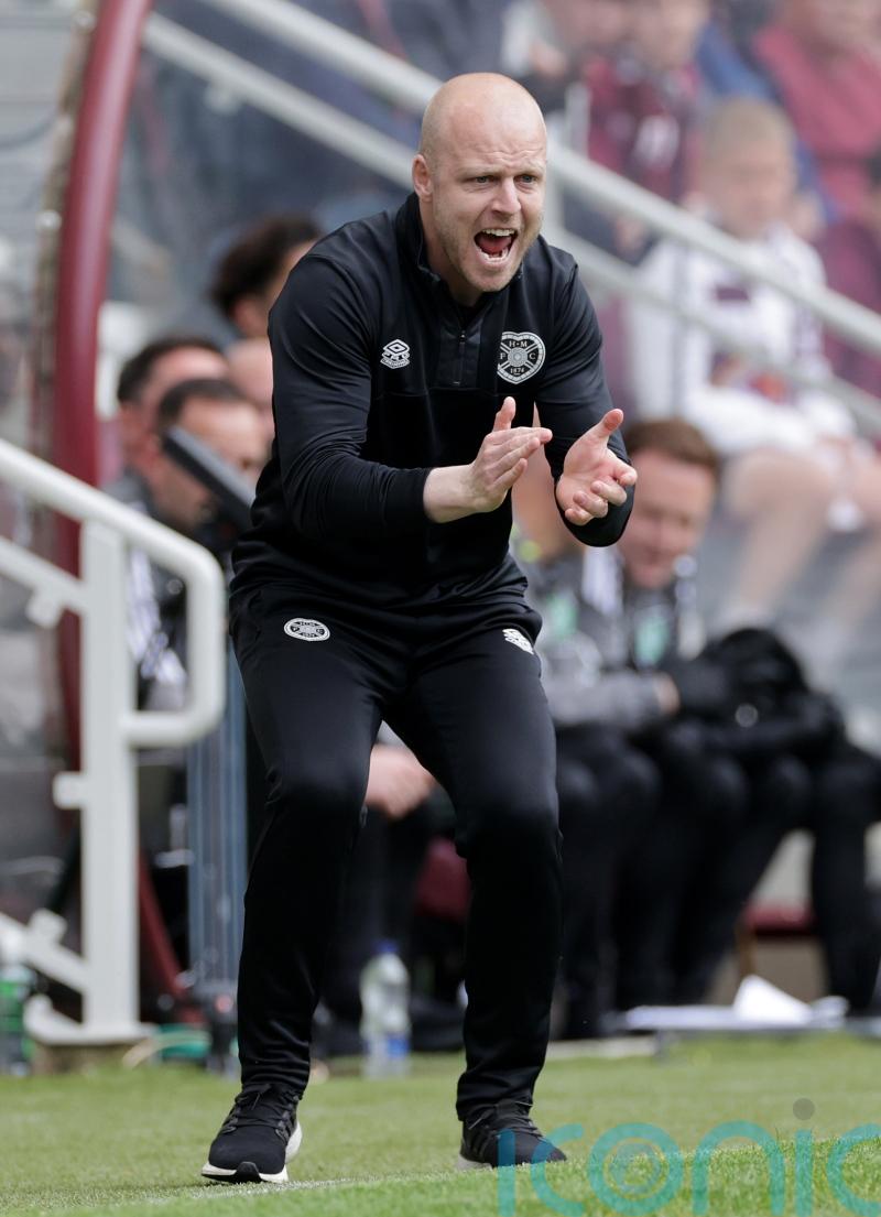 Steven Naismith admits his career could be shaped by Hearts&rsquo; next three matches