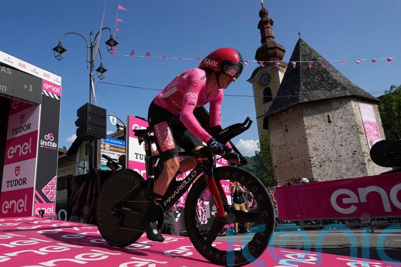 Geraint Thomas loses Giro d’Italia lead to Primoz Roglic on penultimate stage