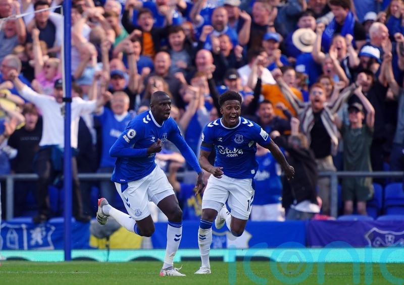Alan Stubbs demands change ‘from boardroom down’ despite Everton escape