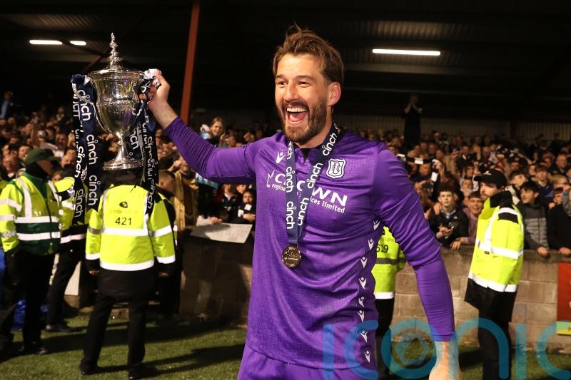 Adam Legzdins wants Dundee in the Premiership long-term after signing new deal