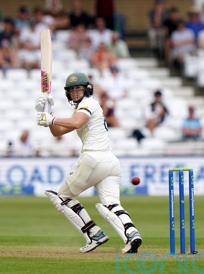 Ellyse Perry a thorn in England’s side as rain leads to early tea on opening day