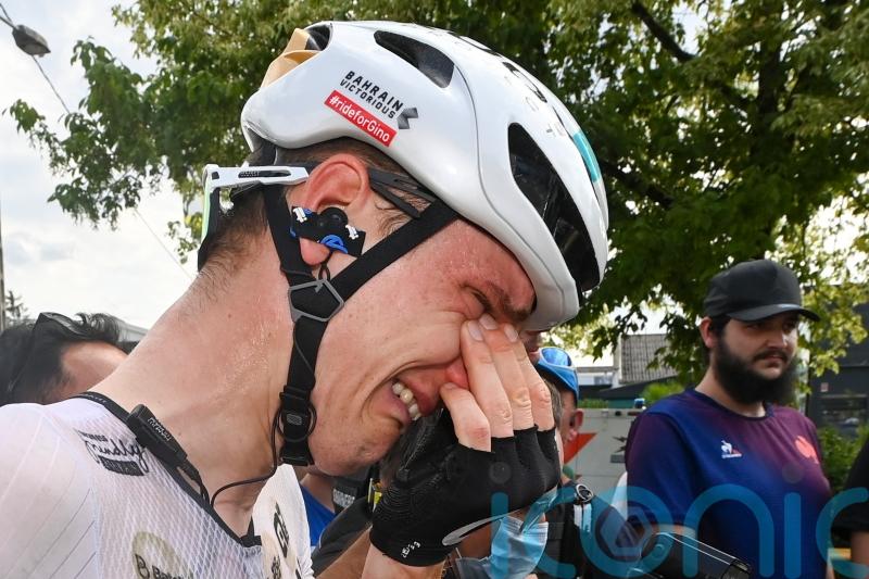Matej Mohoric takes photo finish to win stage 19 of Tour de France