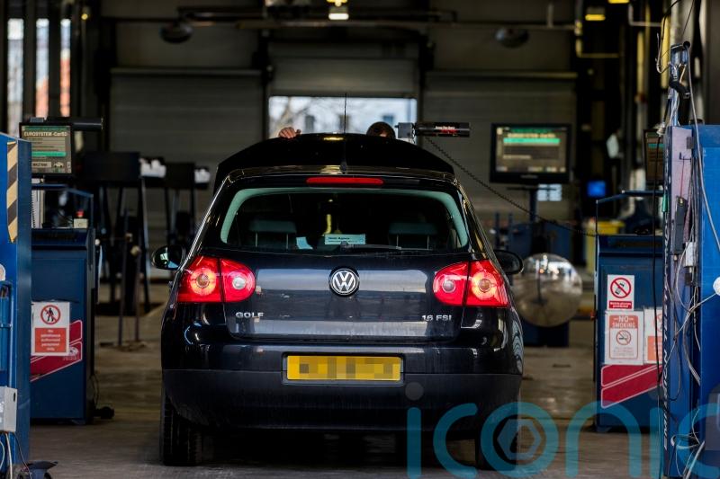 High Court to hear legal challenge over car emissions testing