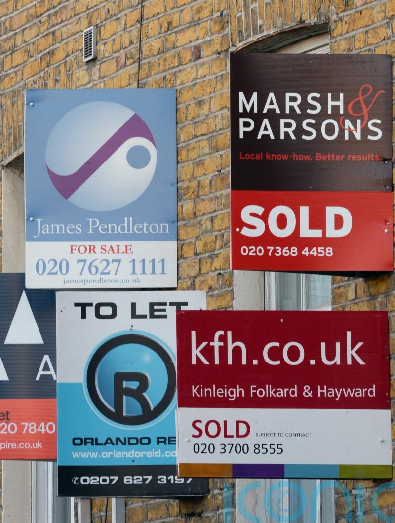 Average UK house price £14,500 lower in September than a year earlier