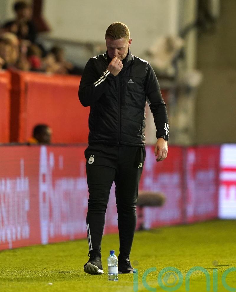 Barry Robson frustrated by VAR and Dons’ first-half display in St Johnstone draw